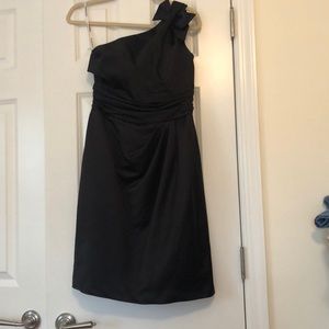 Black cocktail/bridesmaid dress